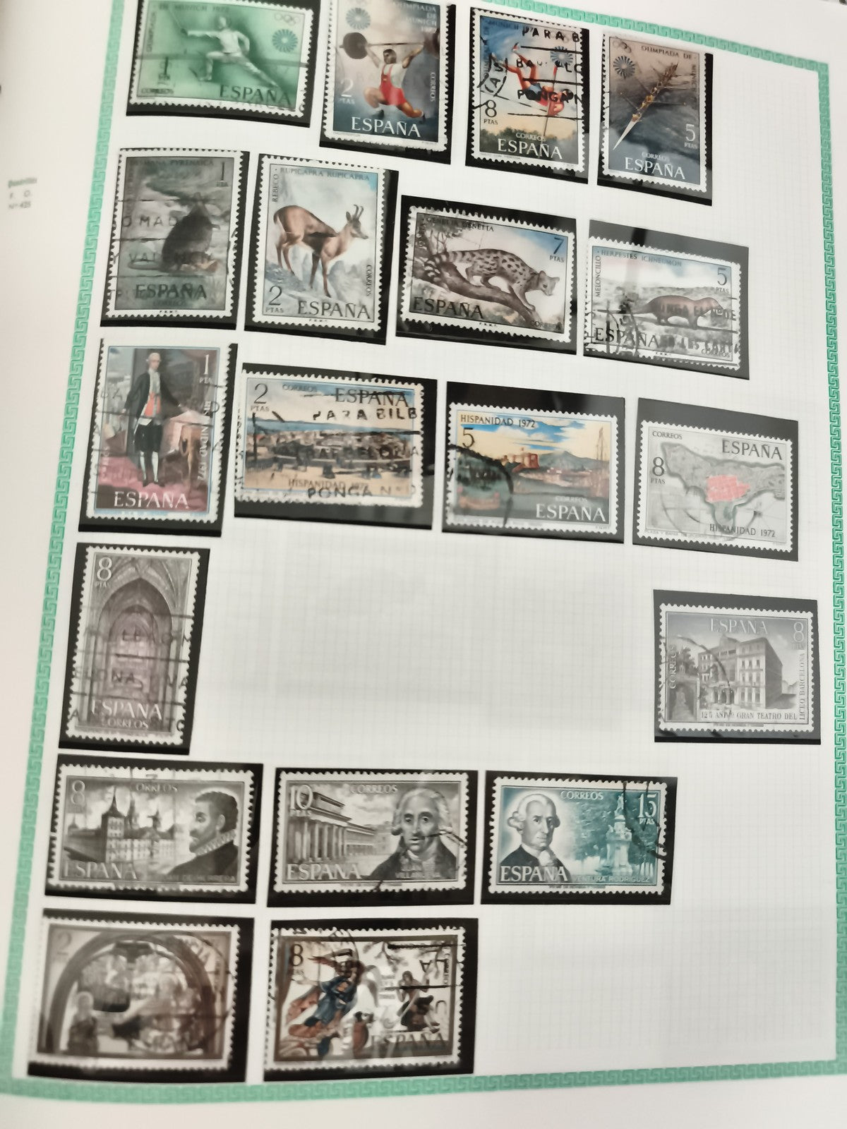 Timbres Espagne oblitérés animaux architecture personnages lot philatélie