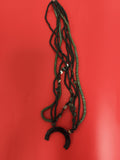 Collier vintage multirangs perles vertes pendentif croissant deadstock ethnique