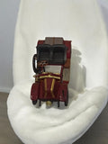 Voiture miniature ancienne rouge rétro vintage déco véhicule collection