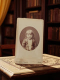 Photographie ancienne Charles Gallot portrait enfant vintage cabinet curiosités