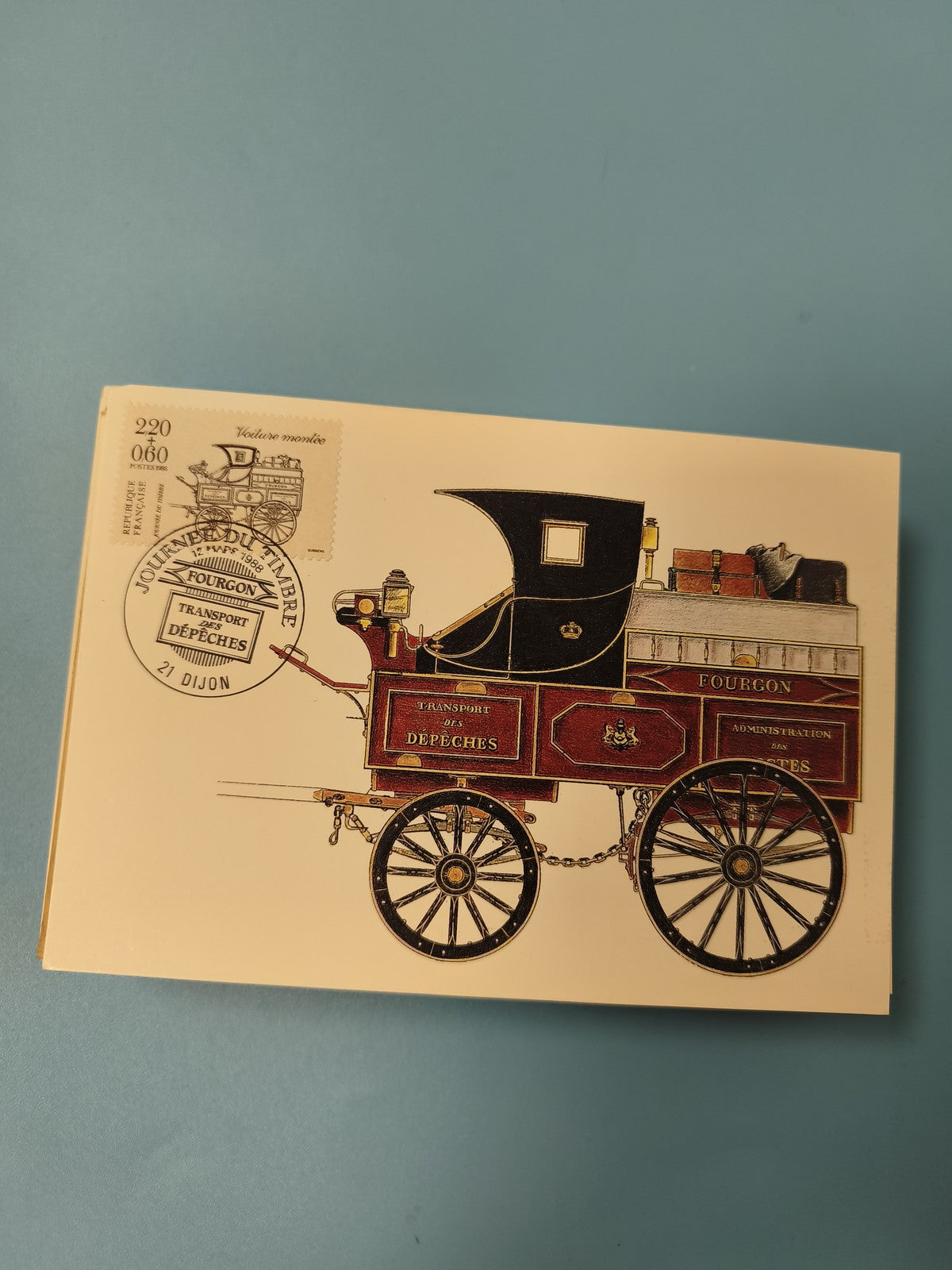 Carte postale timbrée diligence postale illustration véhicule ancien France