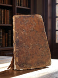 Livre religieux français XIXe siècle couverture usée
