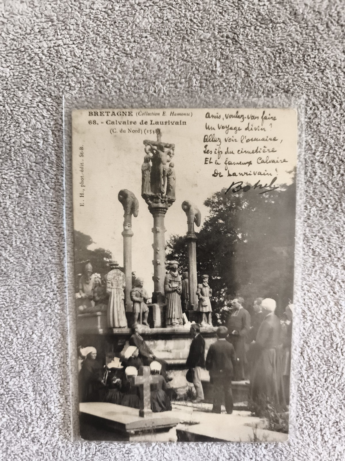 CPA Calvaire de Lanrivain Bretagne photo ancienne scène costumes