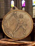 Médaille sport vintage bronze handball ancien trophée relief joueur