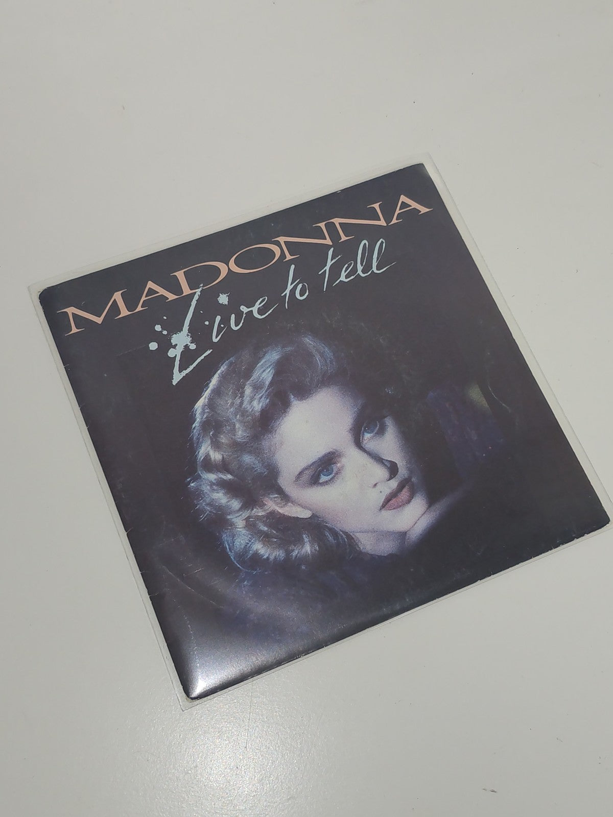 Disque vinyle 45 tours rétro Madonna ancien, vintage, très bon état collection