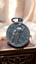 Médaille religieuse vintage bronze Ange Gardien ? Histoire sacrée ancienne