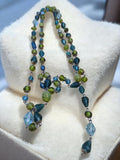 Collier ancien vintage perles vert bleu rétro fantaisie, bijou original années 6