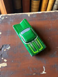 Voiture miniature Disney Cars verte vintage, modèle Ramon, déco custom