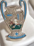 Pin's vintage OM Marseille coupe Europe football rétro émaillé rare ancien