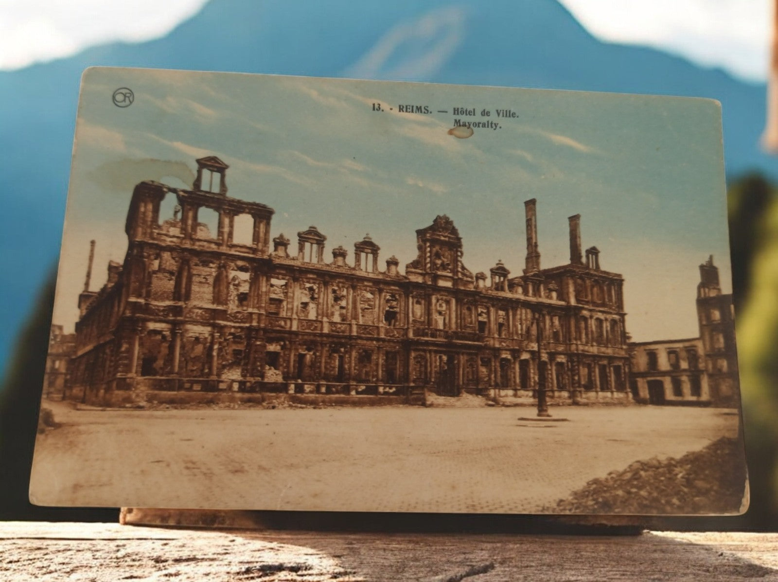 Carte postale ancienne Reims Hôtel de Ville ruines Guerre 1914-18 vintage