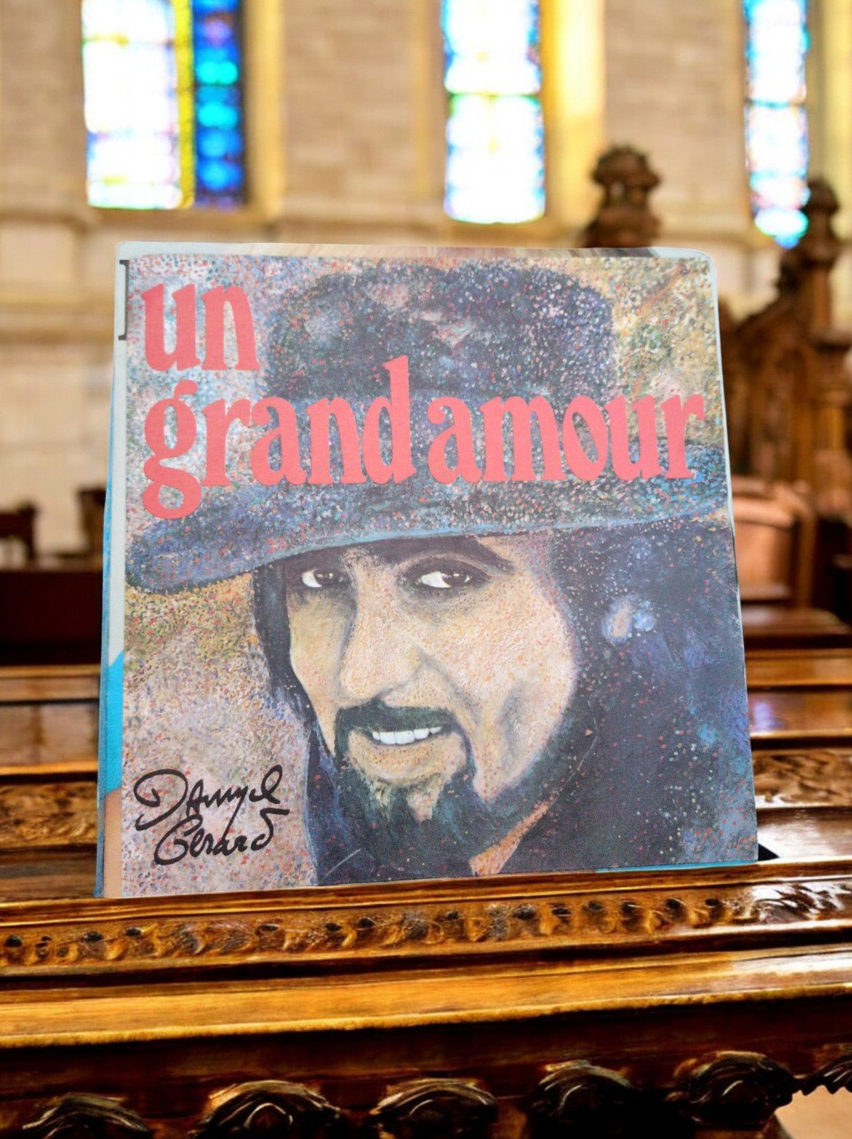 Disque vinyle 45 tours "Un Grand Amour" vintage pochette illustrée