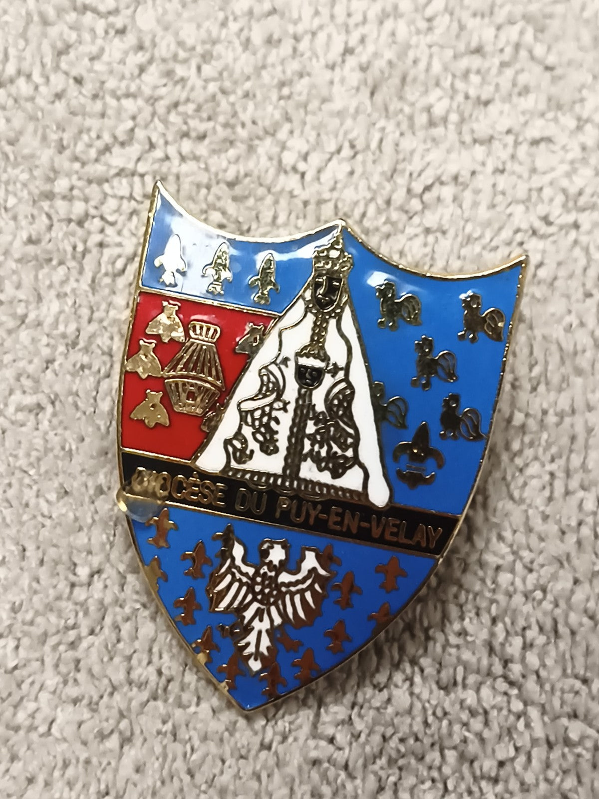 Blason émaillé Diocèse du Puy-en-Velay, écusson religieux ancien, héraldique