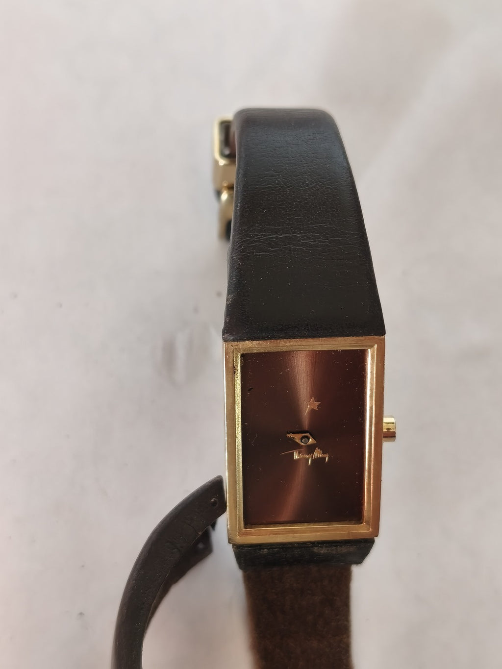 Montre femme rétro à restaurer Thierry Mugler ancienne, montre-bracelet vintage