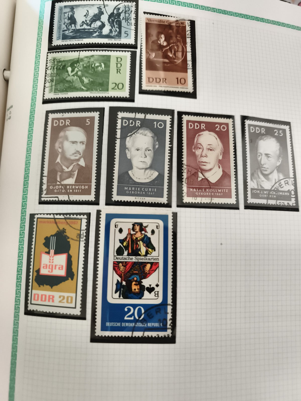 Timbres DDR oblitérés Allemagne Est portraits thématiques lot philatélie