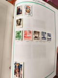 Timbres Roumanie oblitérés 1977 thématiques personnages architecture véhicules