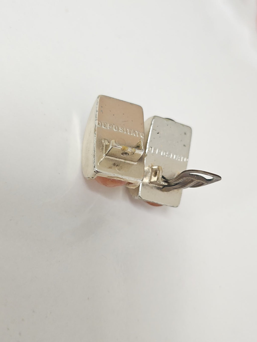 Paire de boucles d'oreilles anciennes signées rétro vintage pour collectionneurs
