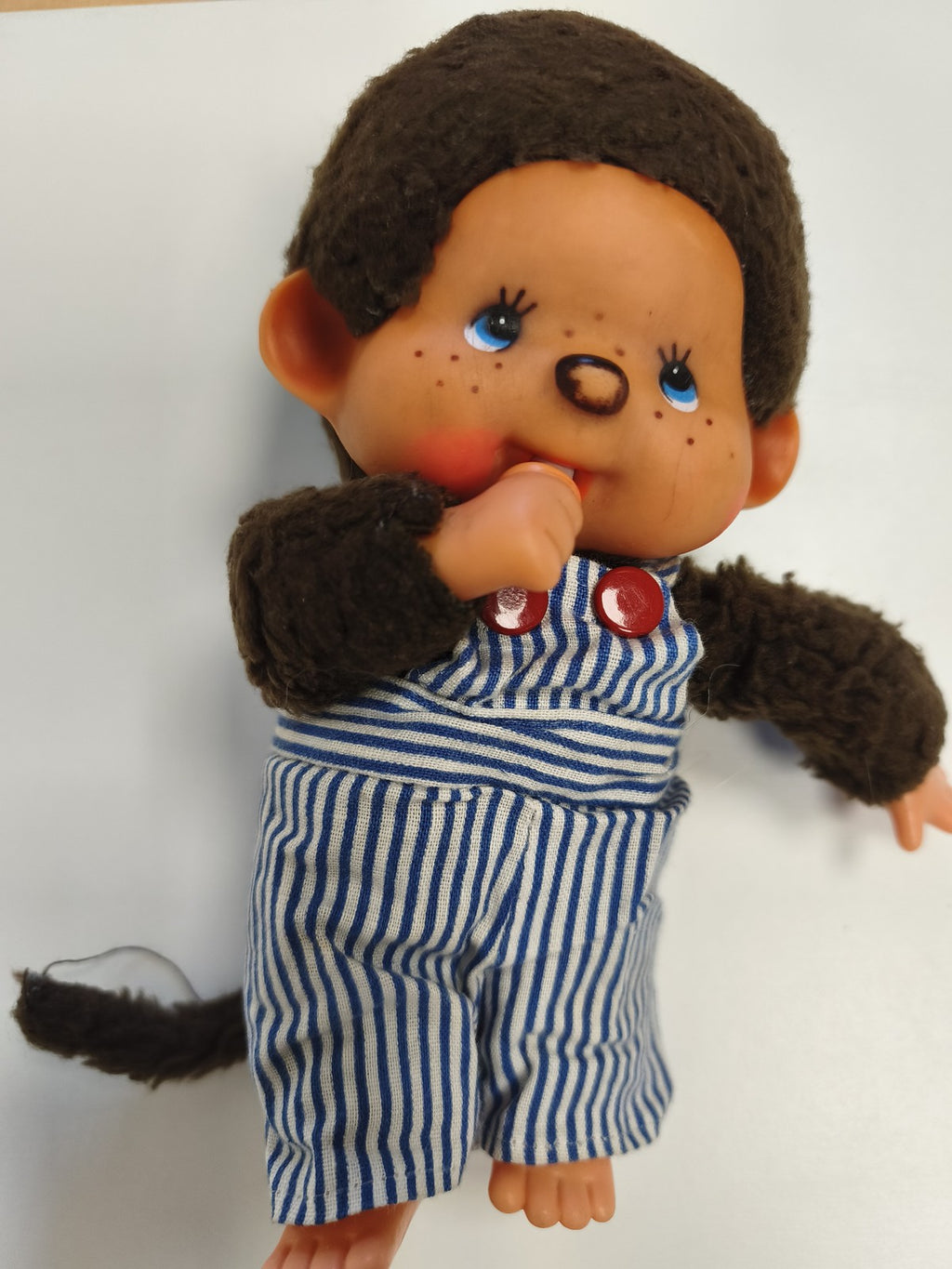Peluche vintage Kiki ancien AJENA SEKIGUCHI salopette rayée casquette collection