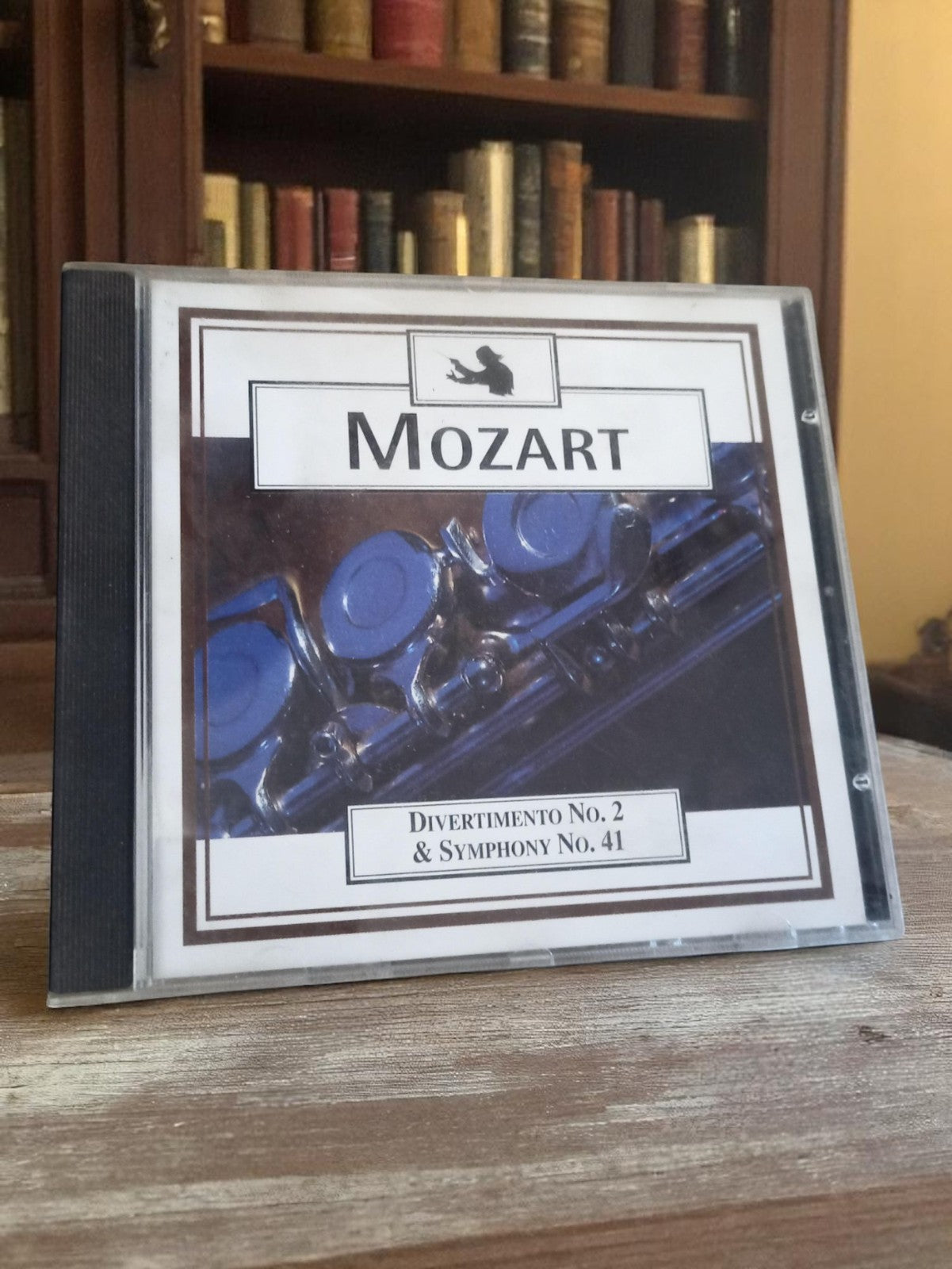 CD classique Mozart Divertimento n°2 & Symphonie 41 vintage jaquette bleue