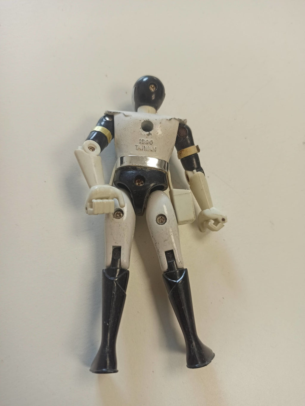 Figurine vintage Torijin Jetman Sentai Chogokin noir blanc ancien jouet rétro