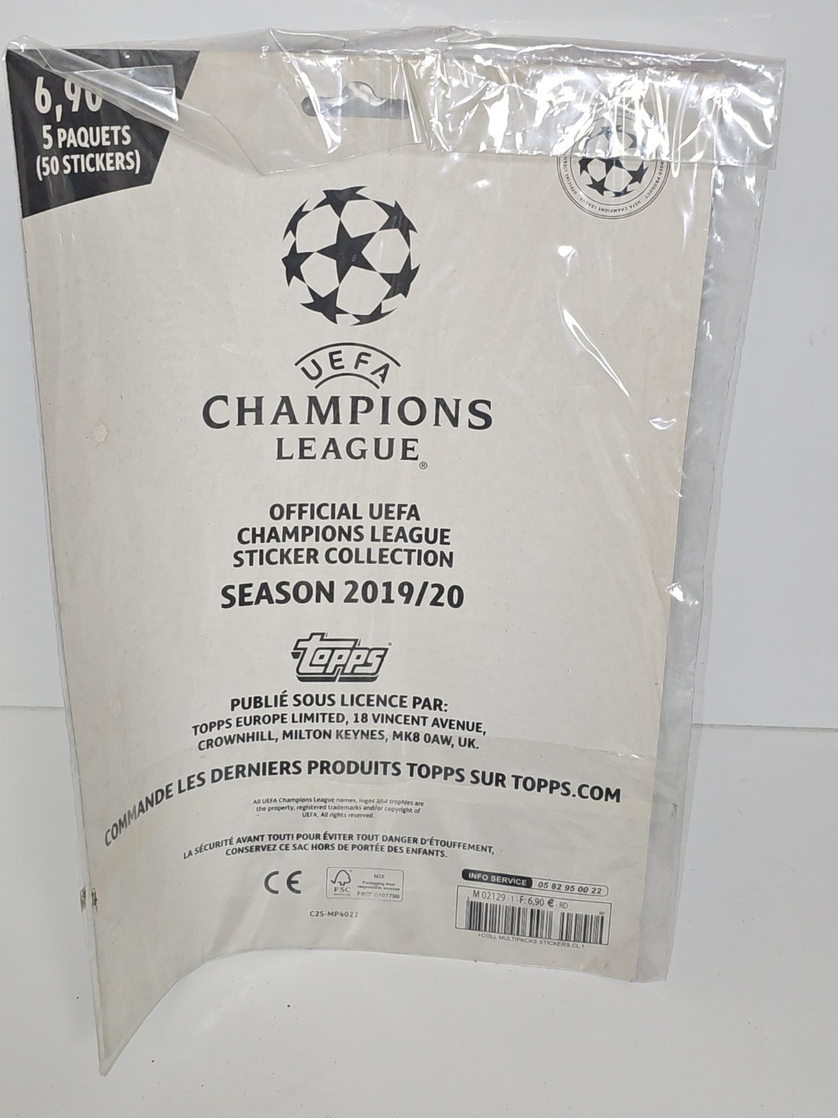 Lot boosters et magazine Topps Match Attax Road to madrid 19 football UEFA