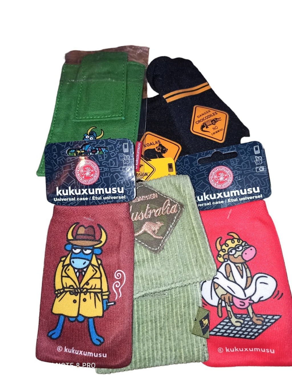 Lot 12 étuis téléphone designs Kukuxumusu Lollipops Roadsign motifs colorés