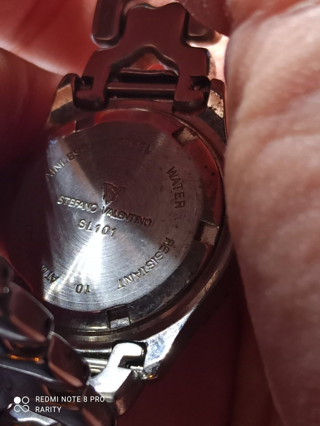 Montre femme S.Valentino SL101 bracelet métal argenté à pile à changer