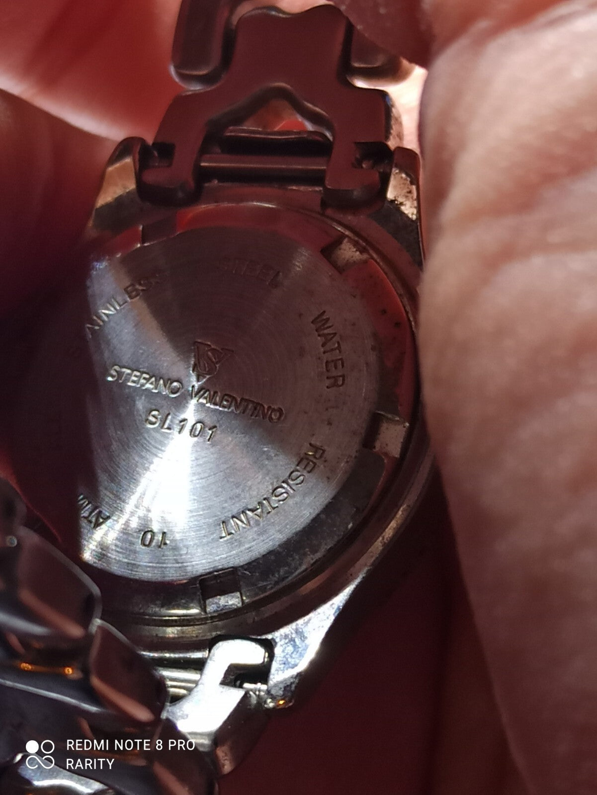Montre femme S.Valentino SL101 bracelet métal argenté à pile à changer