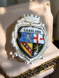 Broche blason Saarland vintage métal argenté émaillé écusson pin badge
