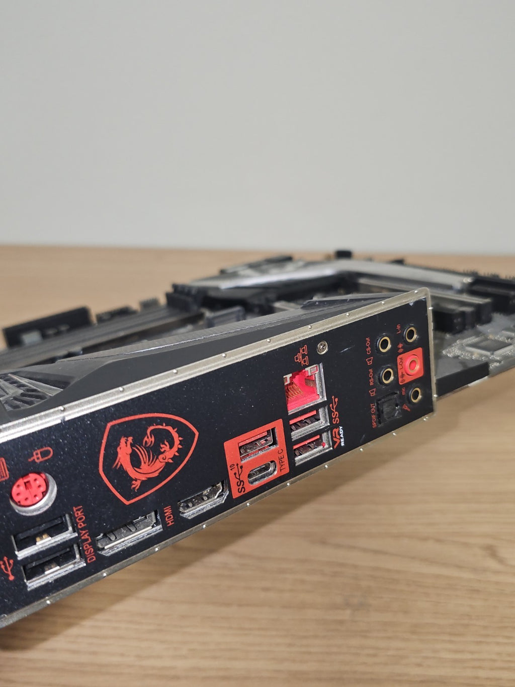 Carte mère MSI MPG Z390 GAMING PRO CARBON  non testée en l'état