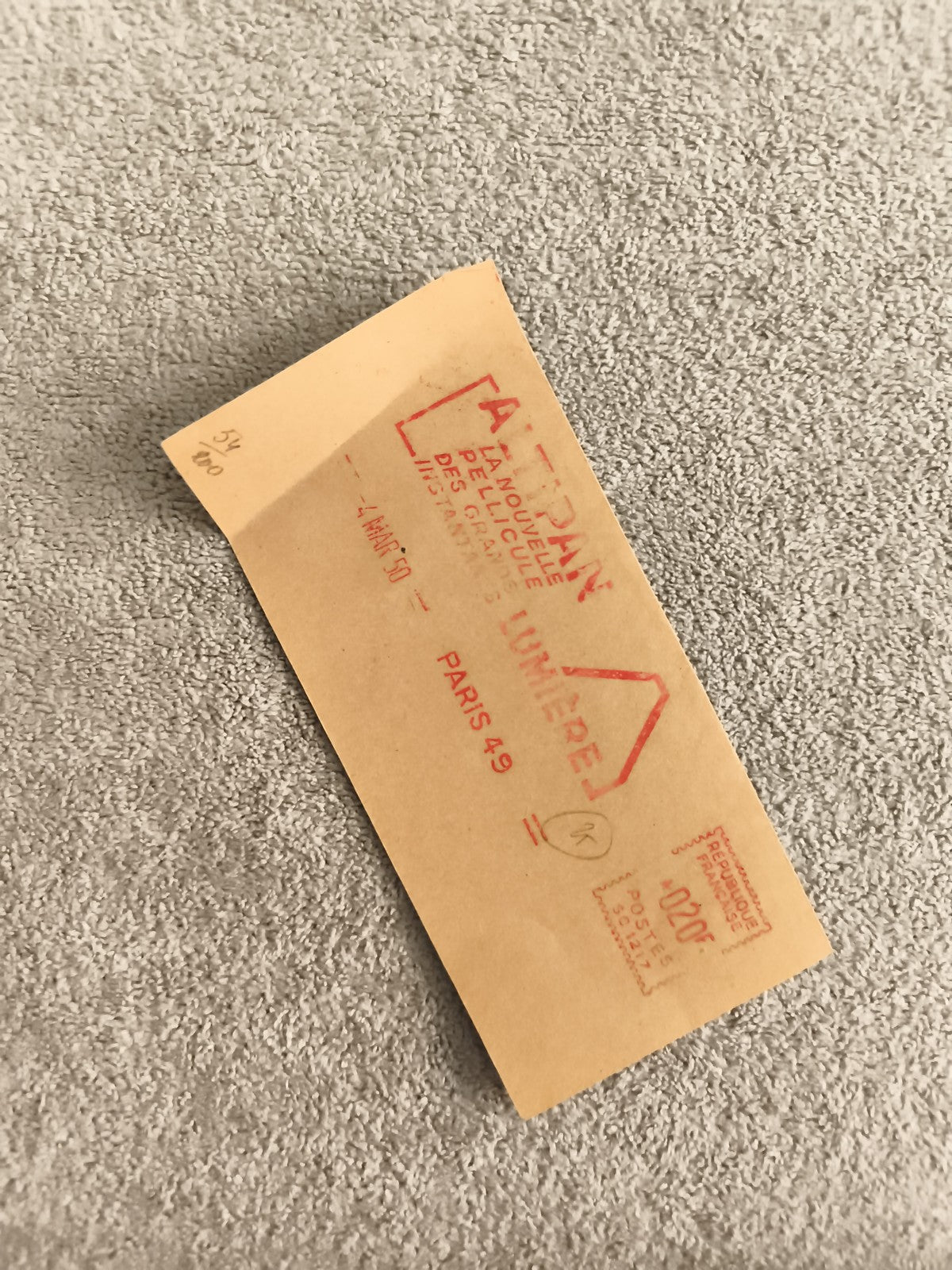 Lettre affranchie Paris 1950 cachet rouge philatélie timbre 20c France