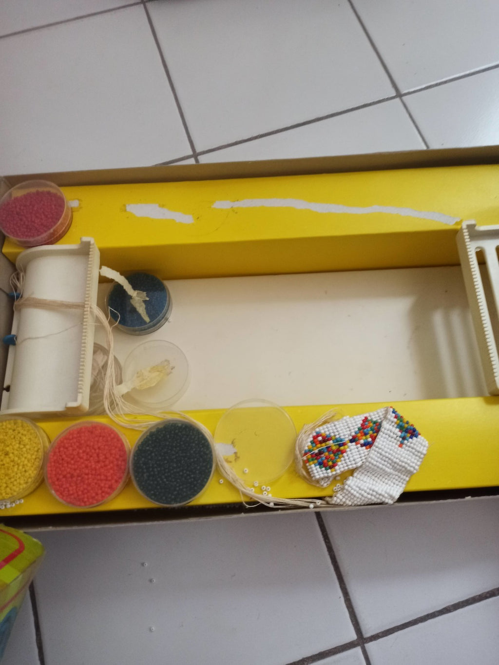 Métier à tisser perles rocailles vintage jeu créatif ancien boîte rétro