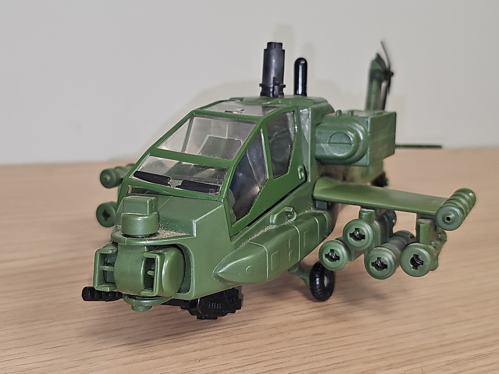 Hélicoptère Apache Godzilla 1998 vintage TrendMasters ancien jouet collection ra