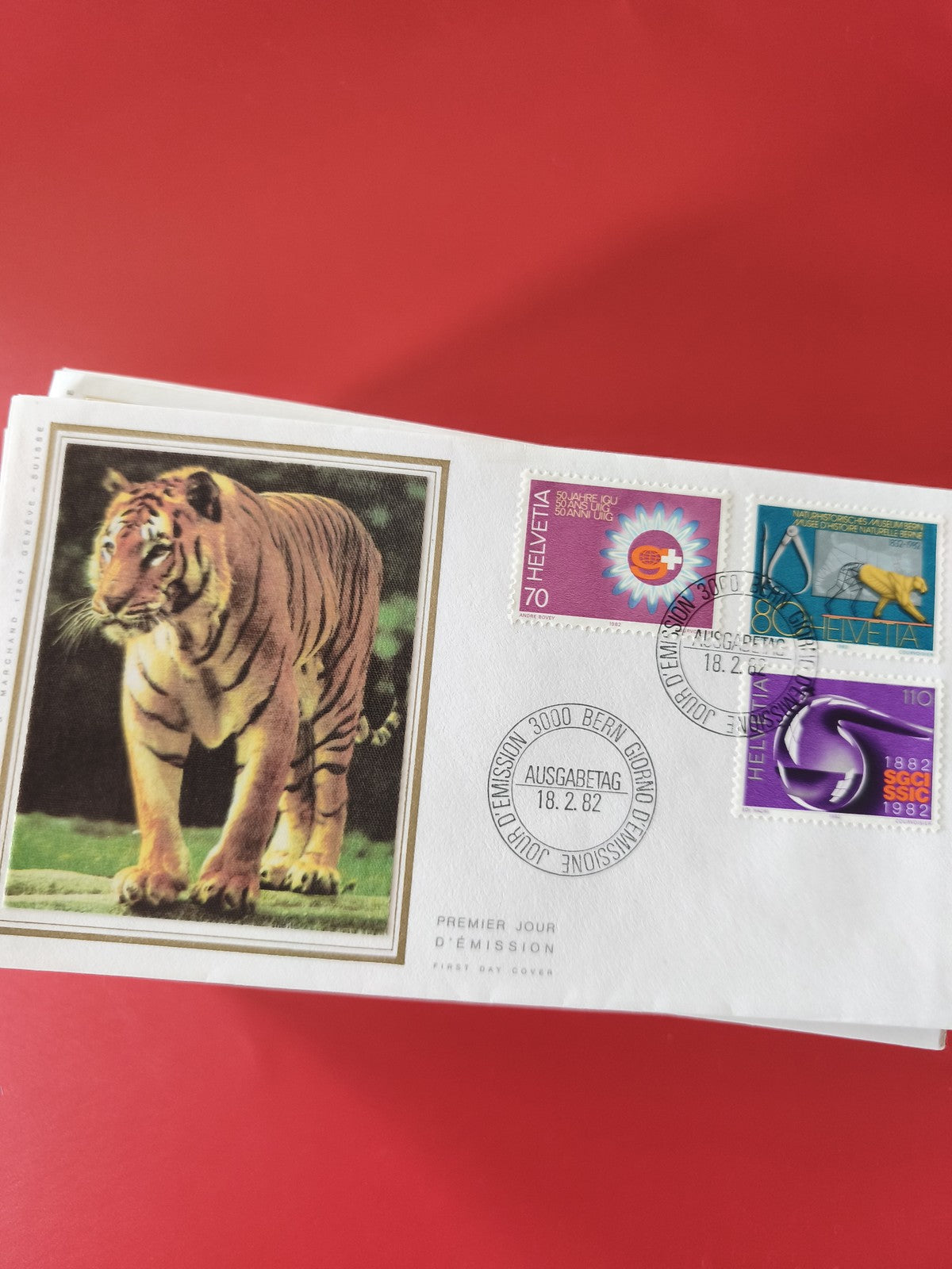 Enveloppe philatélie Premier Jour Suisse 1982, timbres Helvetia, tigre illustré