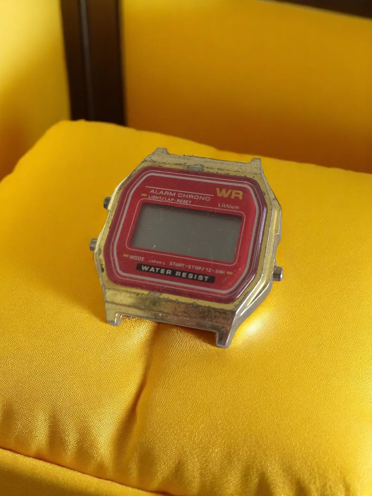 Montre digitale vintage homme à restaurer rouge WR ancien collectionneur
