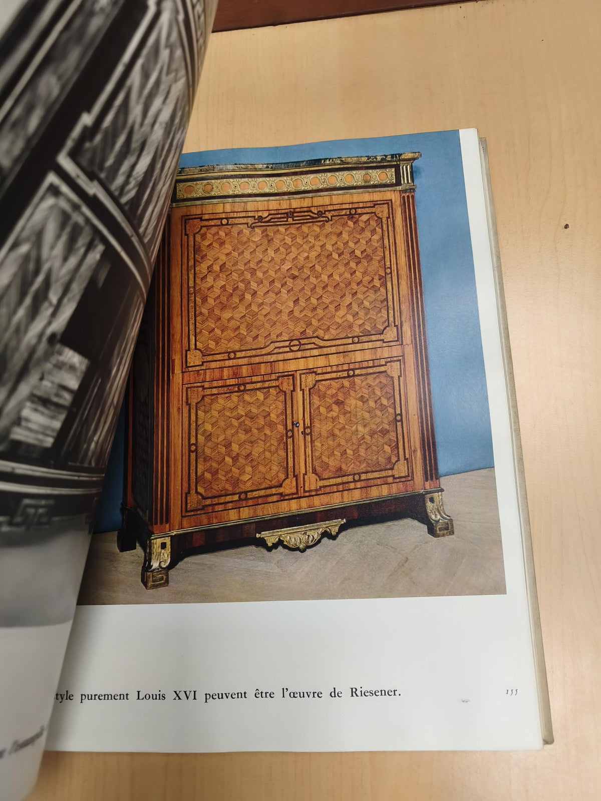 Livre ancien Les ébénistes français XVIIIe Pierre Verlet 1963 vintage relié rare