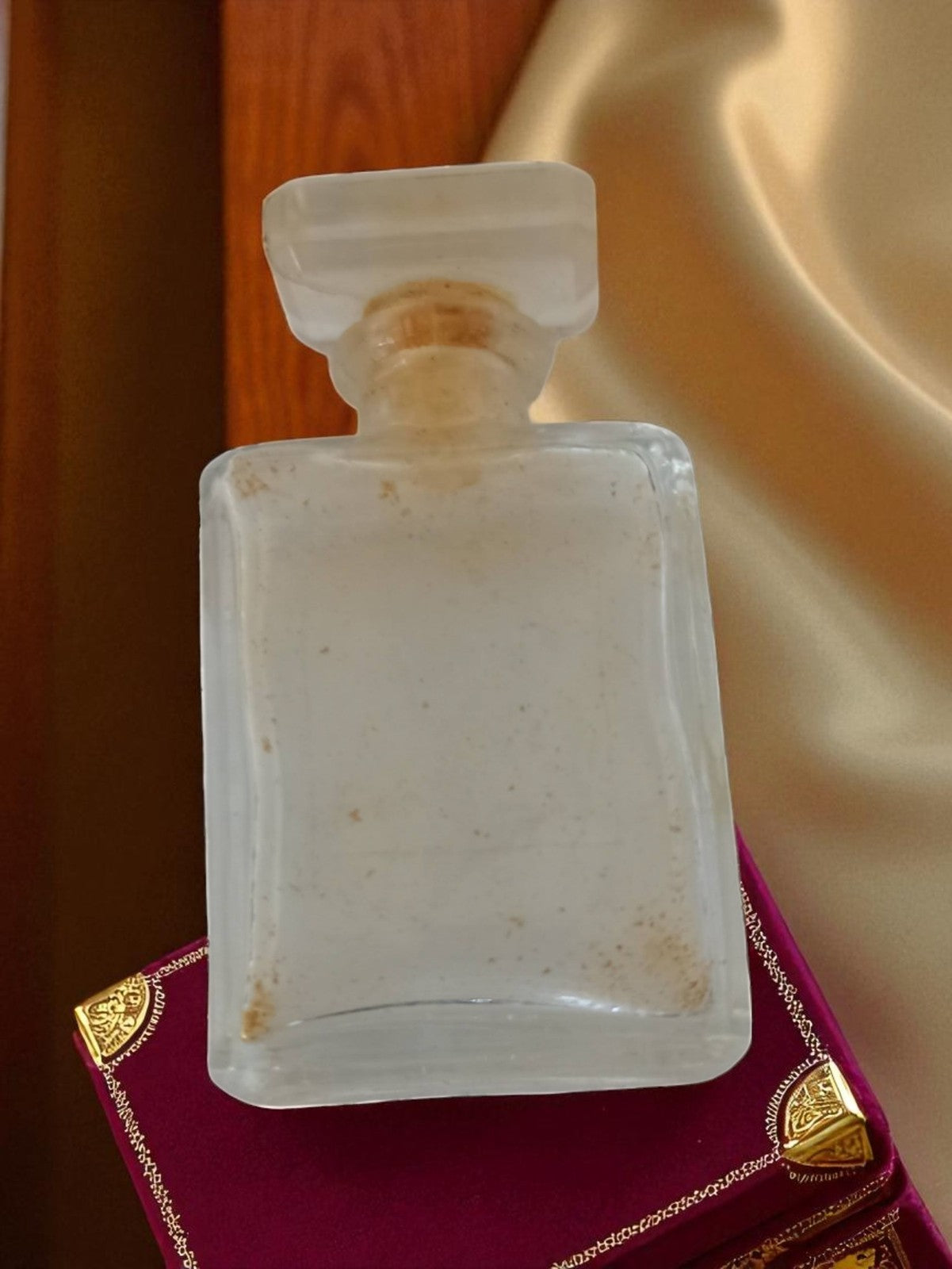 Flacon miniature parfum vintage ancien, verre givré, forme rectangulaire