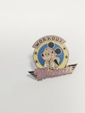 Pin's rétro Minnie Mouse entraînement ancien badge Disney collection vintage
