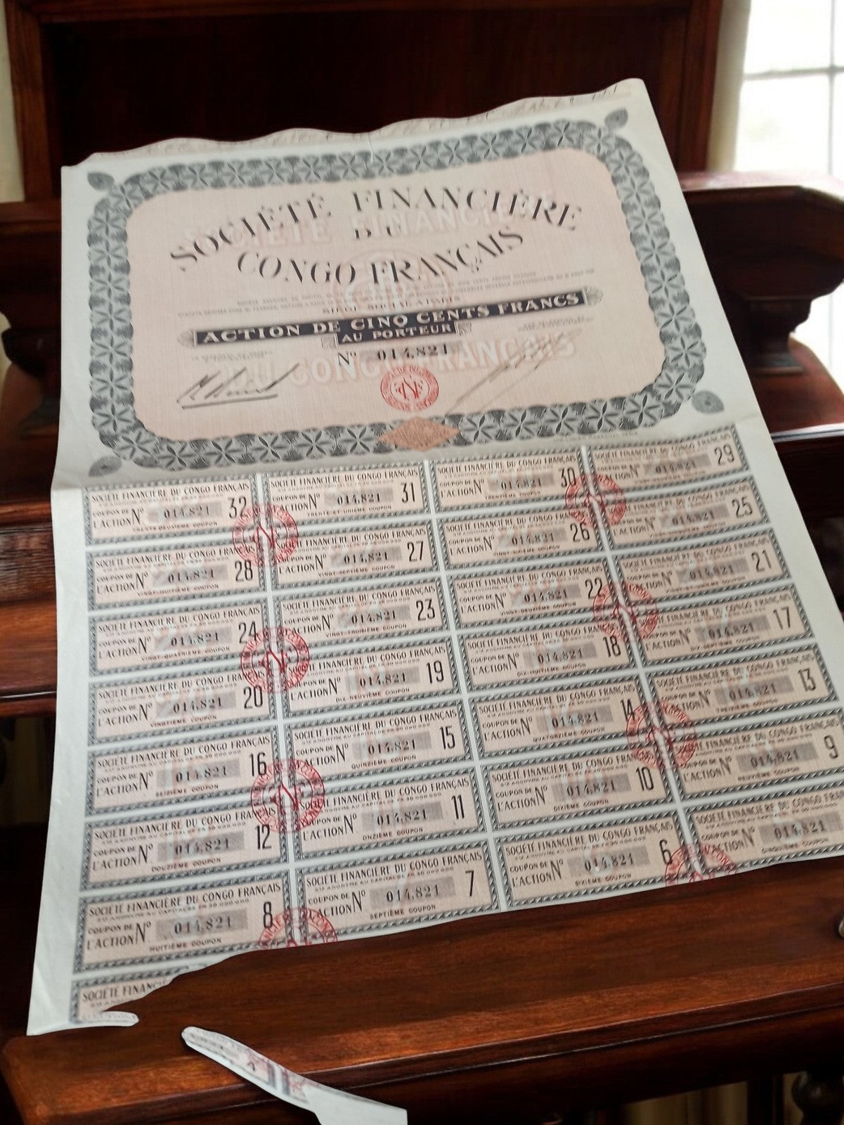 Action au porteur Congo Français 1920s document financier ancien vintage