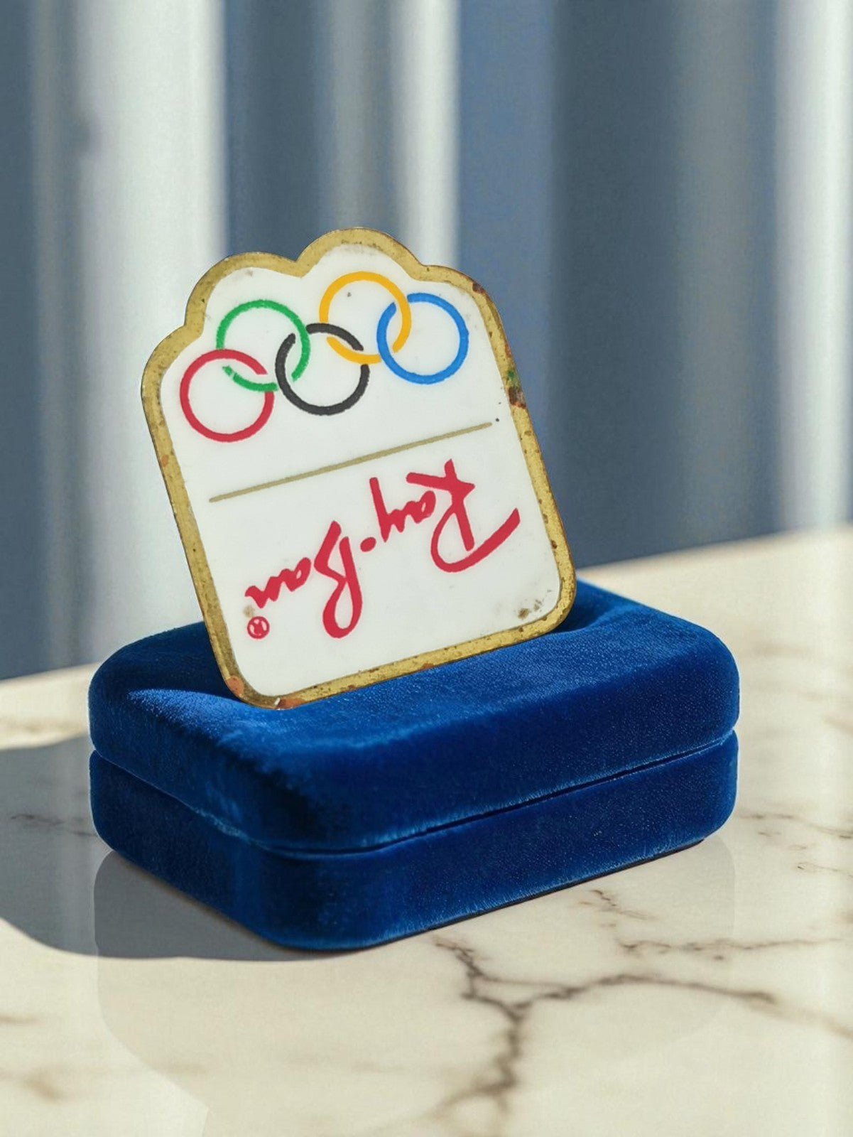 Pin's vintage Jeux Olympiques Ray-Ban édition limitée, logo anneaux