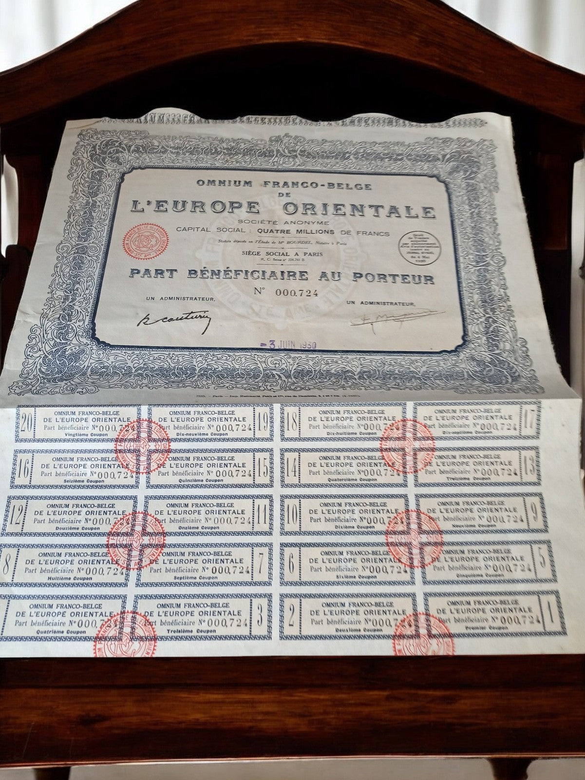 Action au porteur Omnium Franco-Belge L?Europe Orientale 1920s ancien titre fina