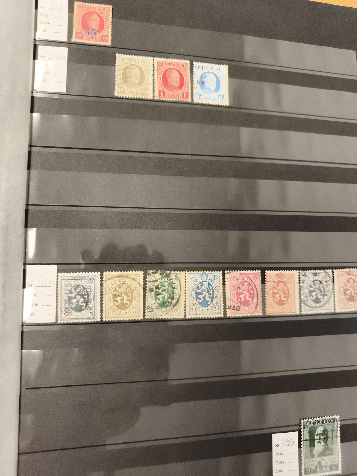 Timbres poste Luxembourg anciens, séries lion héraldique et profils, lot philaté