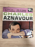 Vinyle 45 tours Charles Aznavour Paul Mauriat ? Pochette couleur, 4 titres Barcl