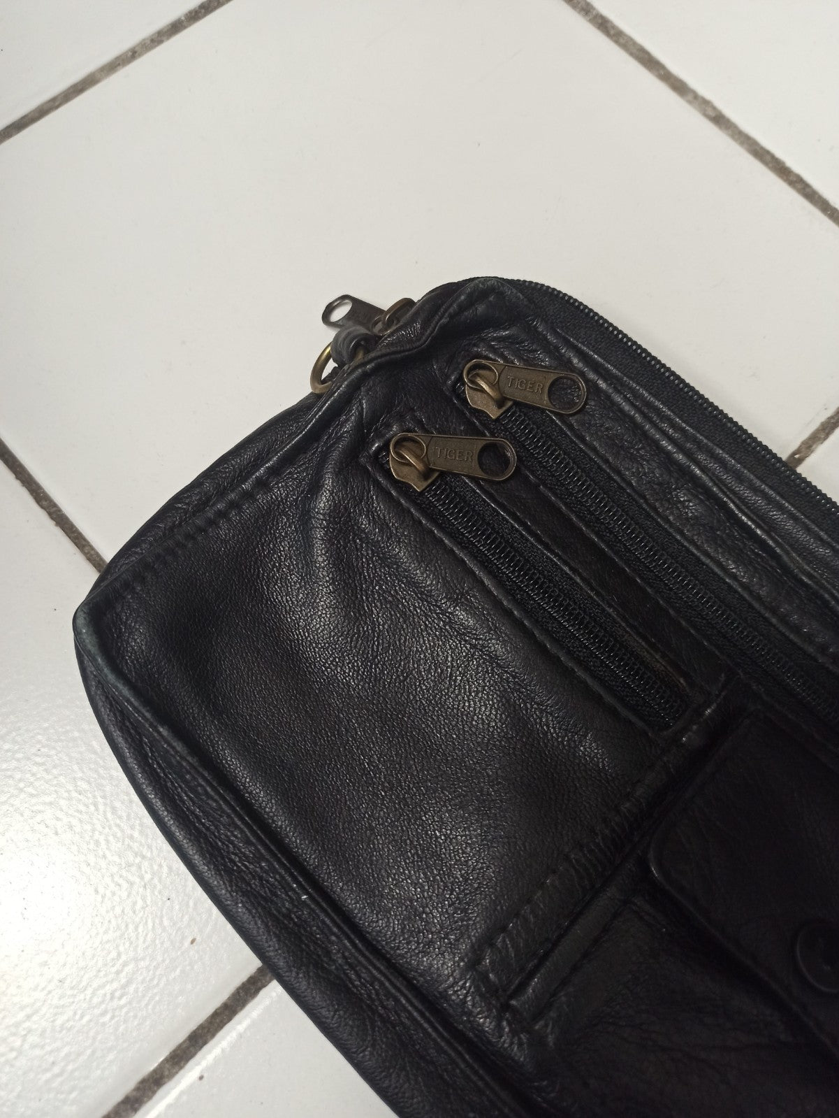 Sac trousse vintage cuir