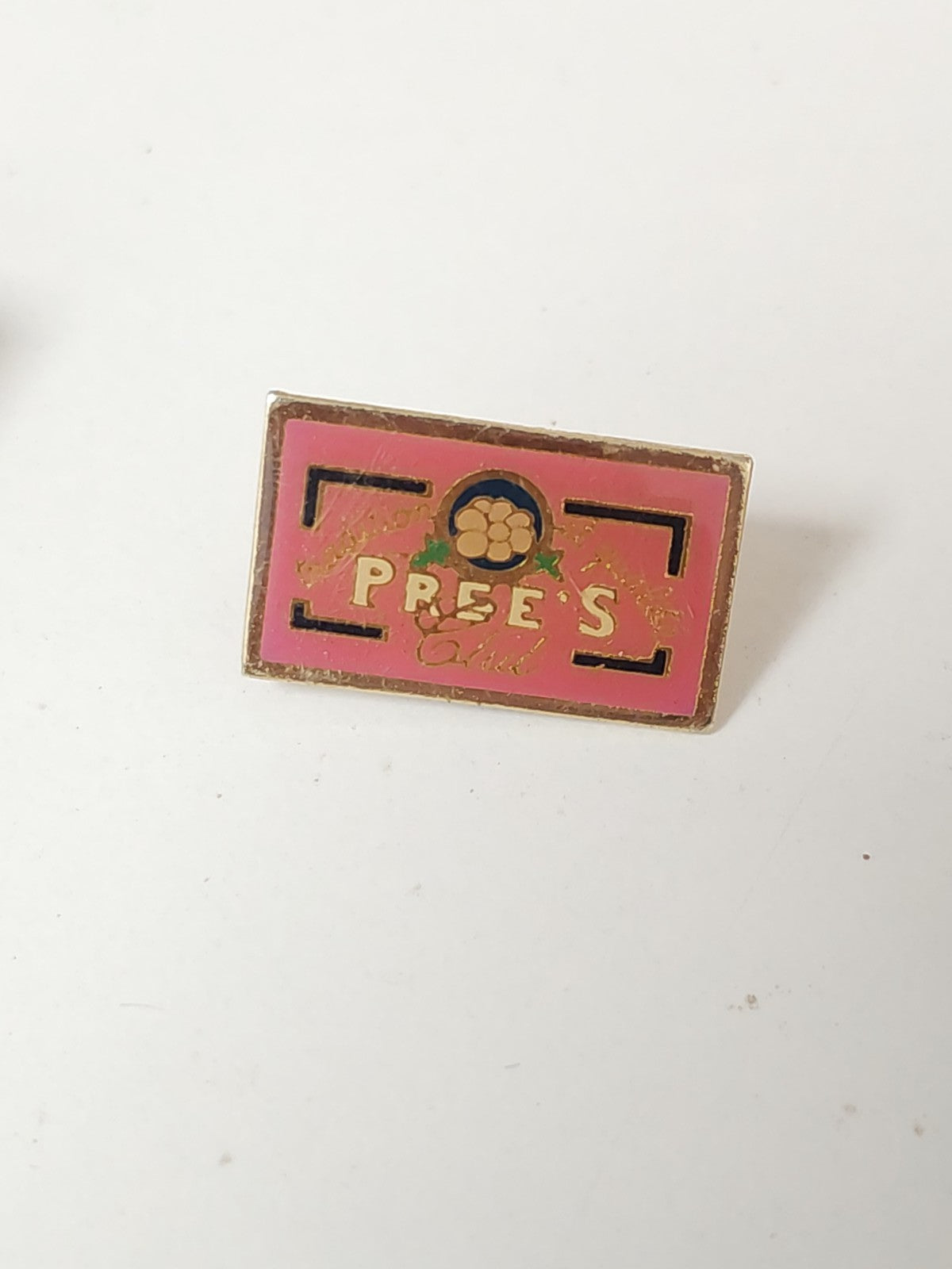 Pin's ancien rétro Pree's, badge collection vintage, objet publicitaire rare