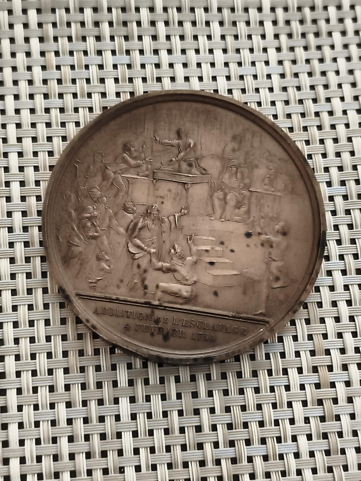 Médaille ancienne Abolition de l’Esclavage 1794 bronze patiné commémorative