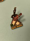 Pin's vintage Carte Jeunes musicien guitare émaillé, collection années 90