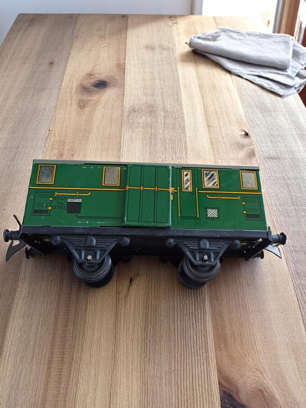 Wagon fourgon vert tôle ancien train jouet vintage État SNCF déco