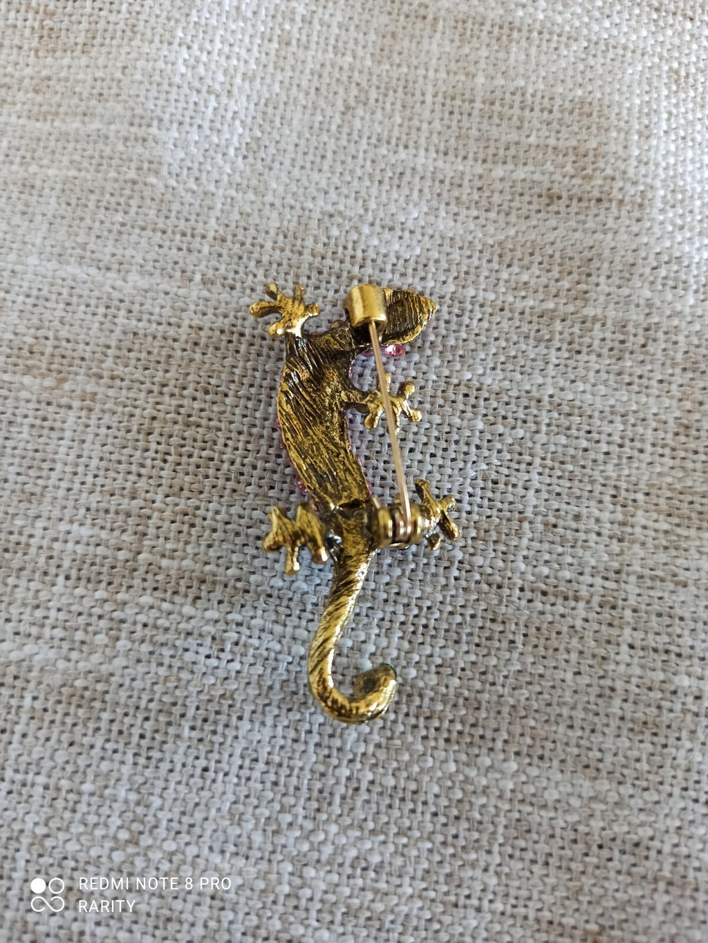 Broche lézard strass rose vert doré, bijou fantaisie gecko élégant