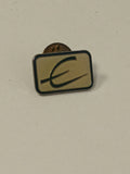 Pin's ancien vintage rétro collection badge broche publicitaire objet d?époque