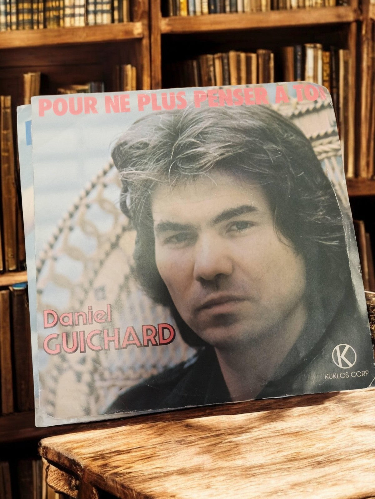 Vinyle 45 tours Daniel Guichard vintage rétro "Pour ne plus penser à toi"